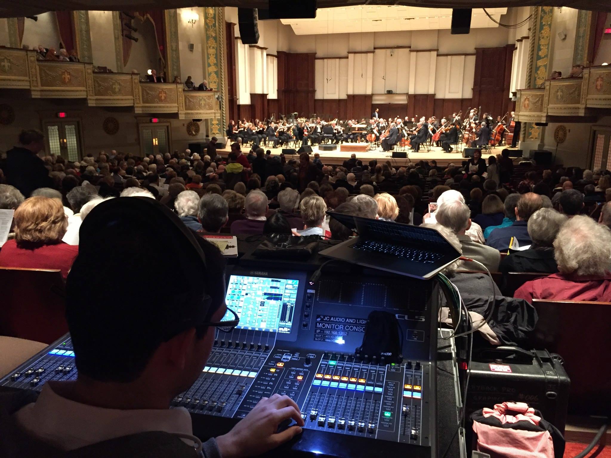 Pictures from a premiere – Opera of the Future